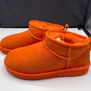 UGG CLASSIC ULTRA MINI Ankle Boot 1116109 ORANGE SODA size 6
